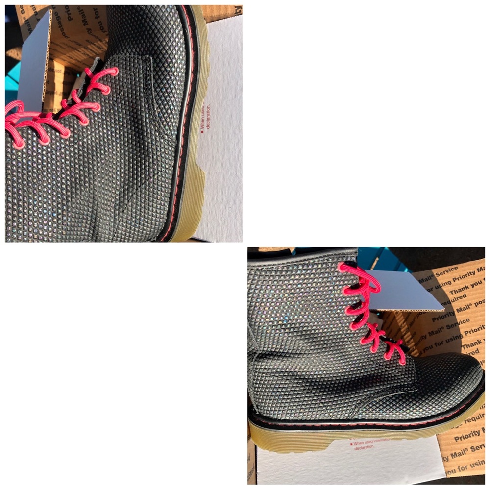 🎉 Fishnet Doc Martens - Picture 7 of 14
